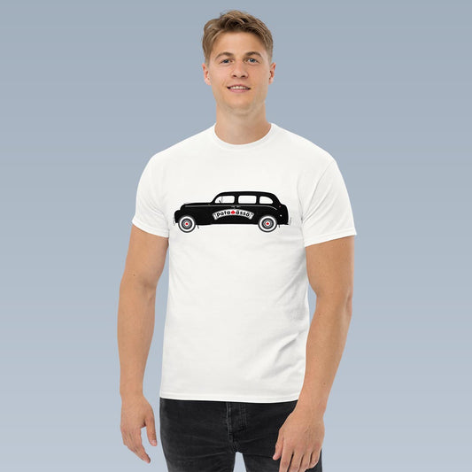 Pataässä Patmobile t-paita unisex